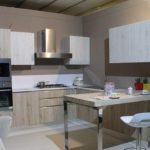 Ako oživiť priestor v kuchyni? Siahnite po praktických zástenách a rozdiely budú hmatateľné!
